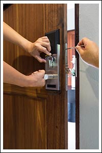 Expert Emergency Locksmith  888-805-7044 Expert Emergency Locksmith  888-805-7044
